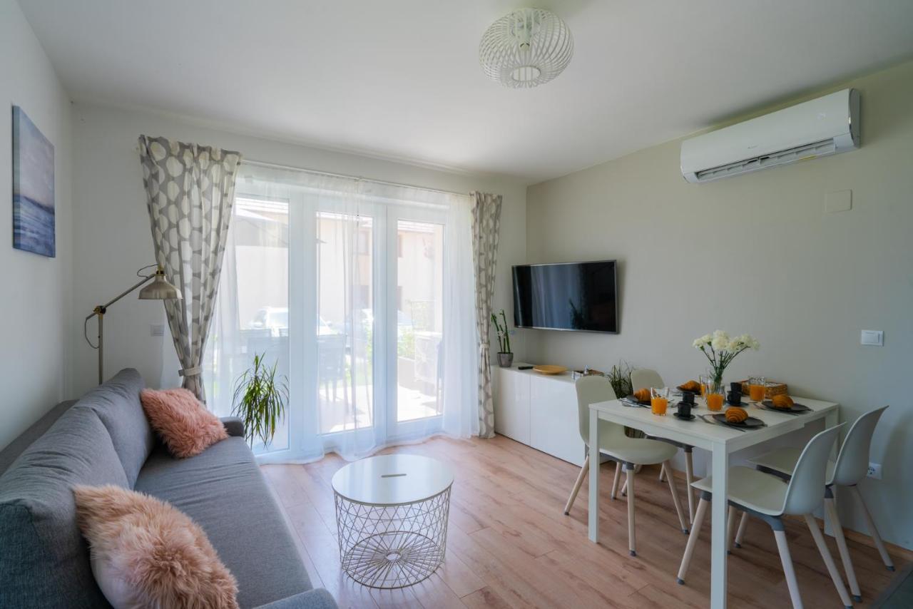 Captain'S Home Kenese Apartman Balatonkenese Dış mekan fotoğraf